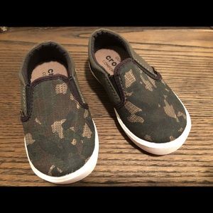 Toddler Crocs size 7. Brand new never been worn